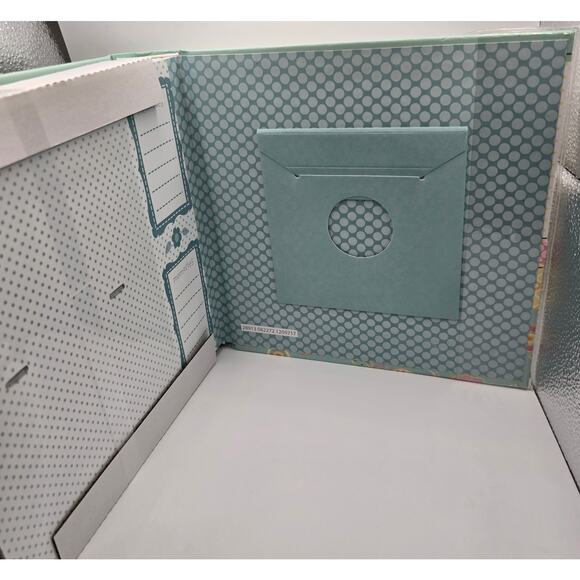 C.R. Gibson Happi By Dena Baby Photo Album "Our Little One" Keepsake - Picture 7 of 7